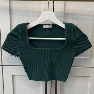 Babaton Dark Green Ribbed Crop Top
